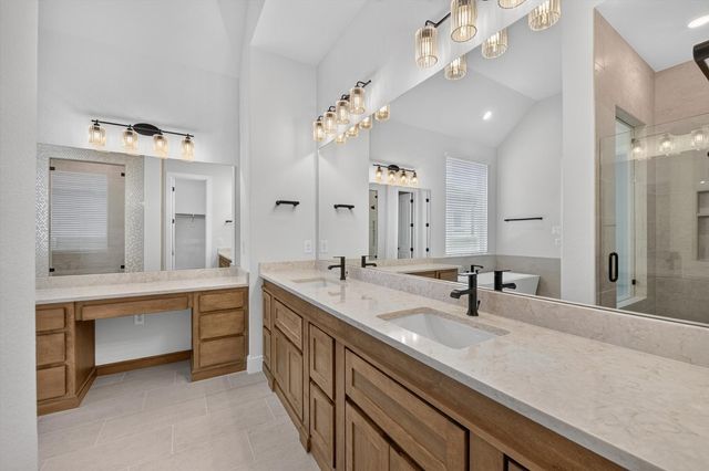 301 Short Cut Street, Northlake, TX 76247