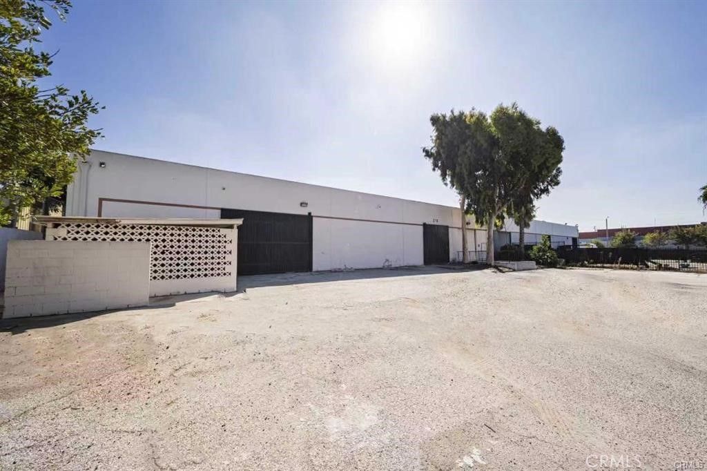 215 W 134th Street, Los Angeles, CA 90061 — photo 3