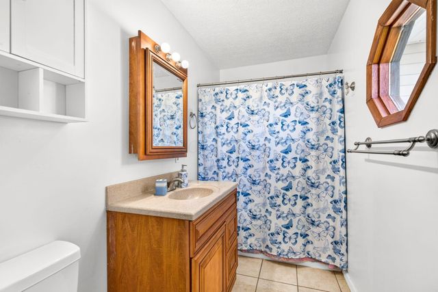 284 Cline Court, Ashville, OH 43103