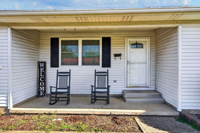 284 Cline Court, Ashville, OH 43103