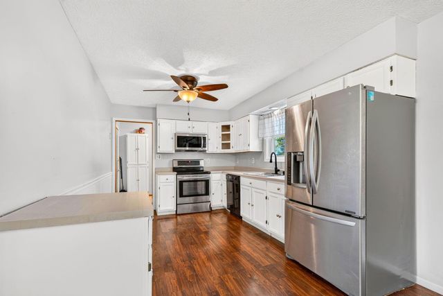 284 Cline Court, Ashville, OH 43103