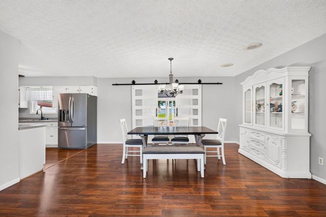 284 Cline Court, Ashville, OH 43103