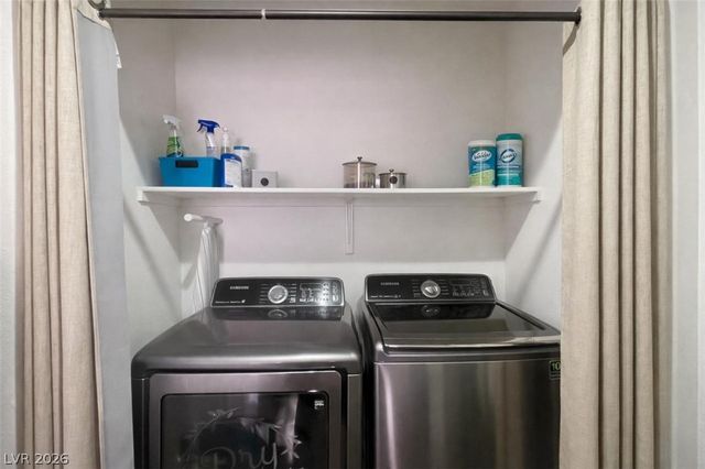 439 Dairy Creek Avenue, Las Vegas, NV 89183