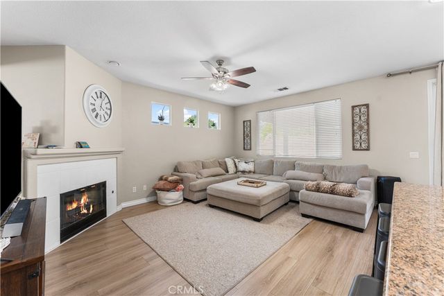 44340 46th W, Lancaster, CA 93536