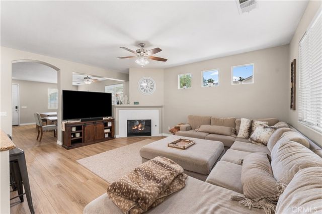 44340 46th W, Lancaster, CA 93536