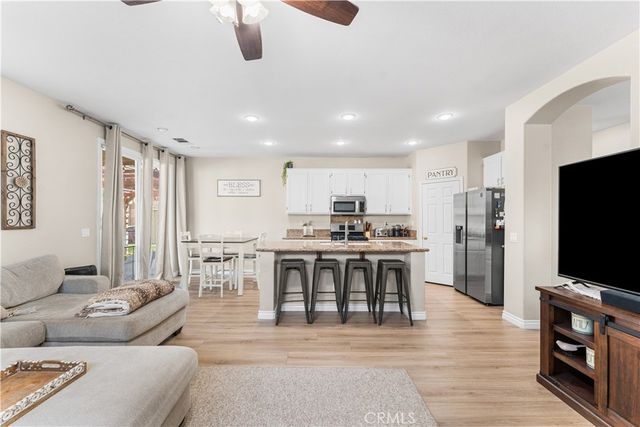 44340 46th W, Lancaster, CA 93536