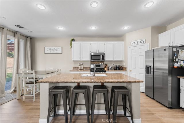 44340 46th W, Lancaster, CA 93536