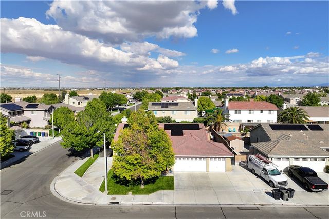 44340 46th W, Lancaster, CA 93536