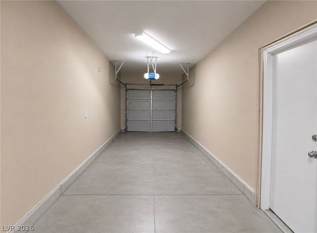 6240 Dartington Hall Street, Henderson, NV 89011