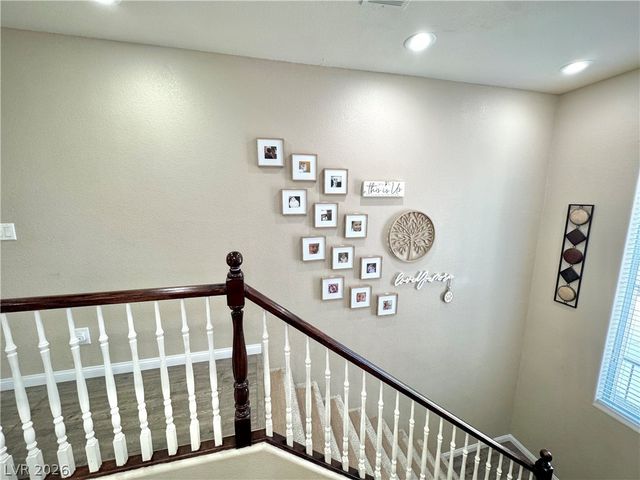 6240 Dartington Hall Street, Henderson, NV 89011
