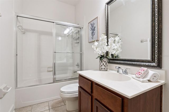 102 AVENHAM DRIVE, Deland, FL 32724