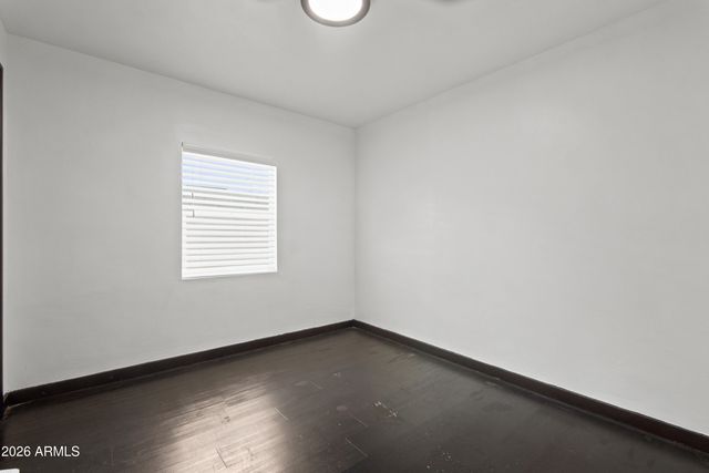 2521 N EVERGREEN Street, Phoenix, AZ 85006