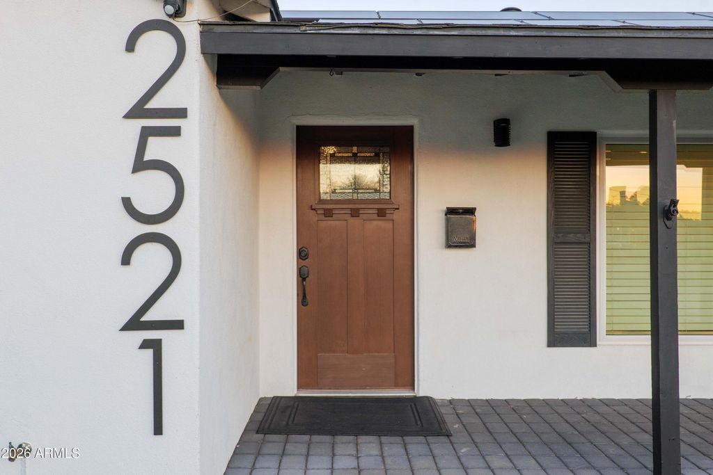 2521 N EVERGREEN Street, Phoenix, AZ 85006 — photo 2