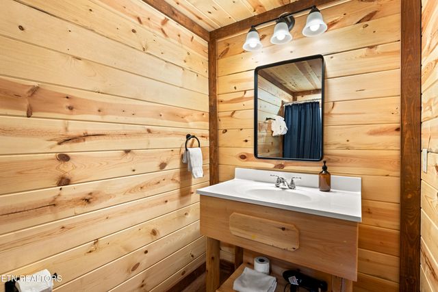 750 Bethlehem Way, Sevierville, TN 37876