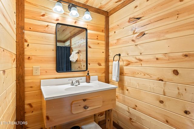 750 Bethlehem Way, Sevierville, TN 37876