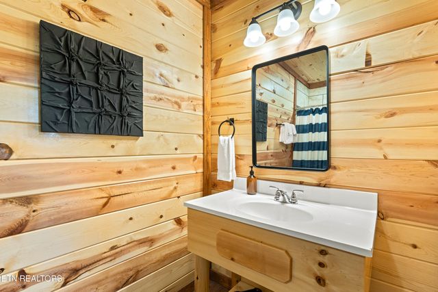 750 Bethlehem Way, Sevierville, TN 37876