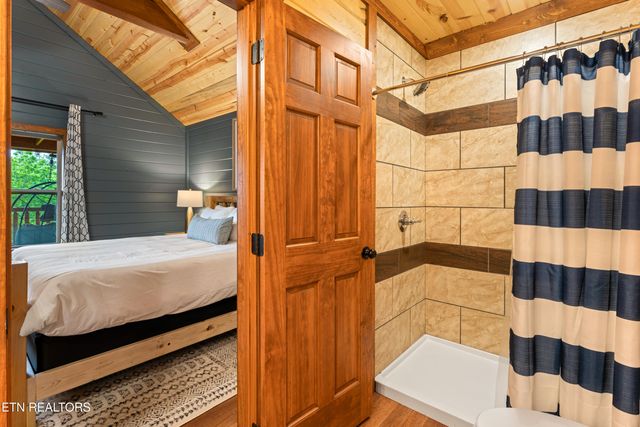 750 Bethlehem Way, Sevierville, TN 37876