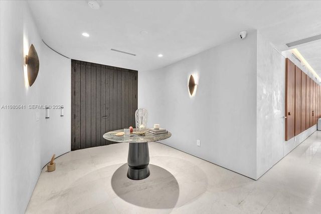 18975 Collins Ave 5302+Cabana 6, Sunny Isles Beach, FL 33160