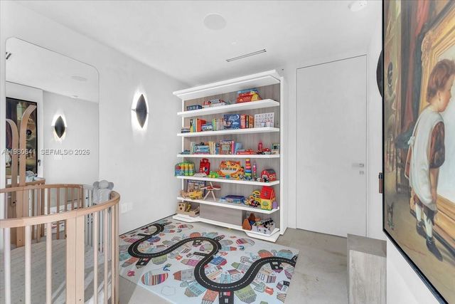 18975 Collins Ave 5302+Cabana 6, Sunny Isles Beach, FL 33160