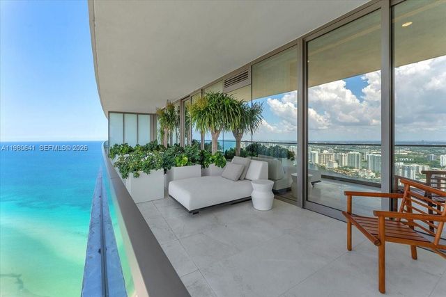 18975 Collins Ave 5302+Cabana 6, Sunny Isles Beach, FL 33160