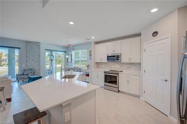 12051 Santaluz DR 102, Fort Myers, FL 33913