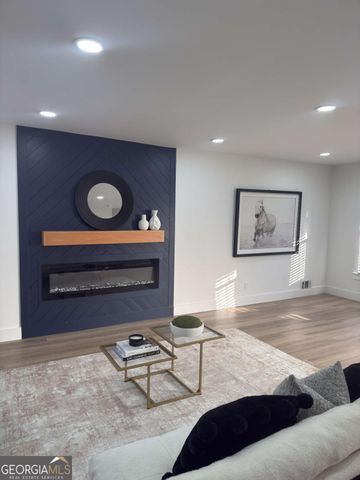 2867 Holly Oaks Drive, Marietta, GA 30062