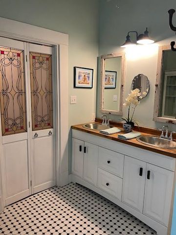 19018 Veterans Road, Magnolia, TX 77355