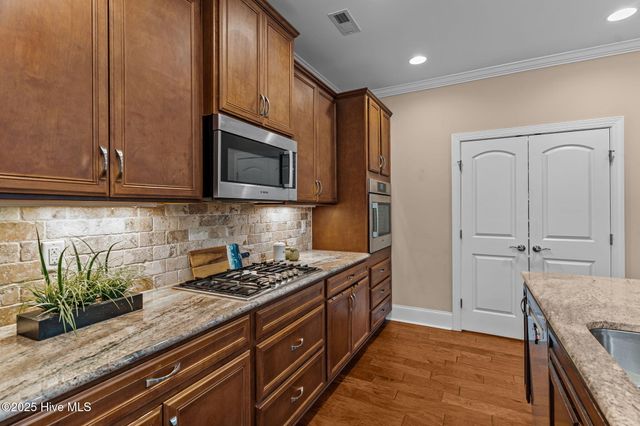 8416 Forest Crest Court, Leland, NC 28451