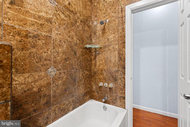 5446 WALNUT ST, Philadelphia, PA 19139