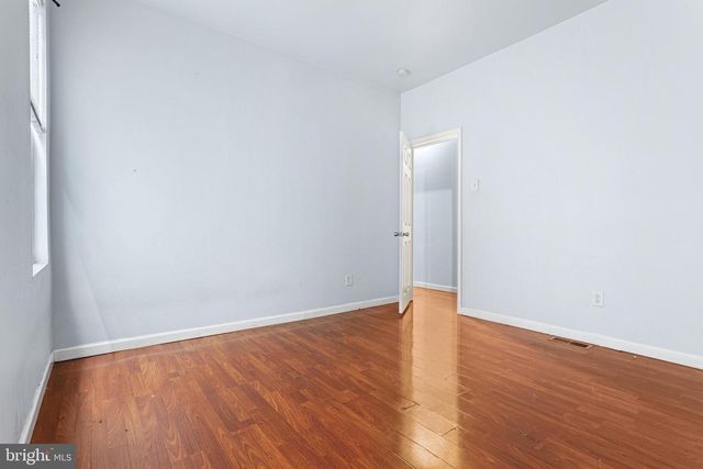 5446 WALNUT ST, Philadelphia, PA 19139