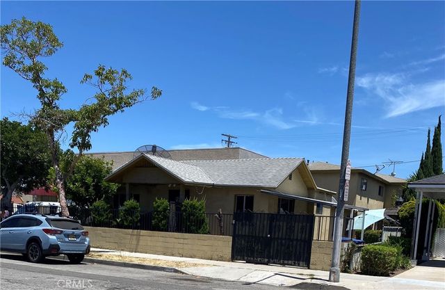 1780 Lewis, Long Beach, CA 90813