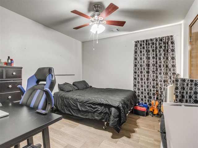 1621 SW 33rd Street, Moore, OK 73160