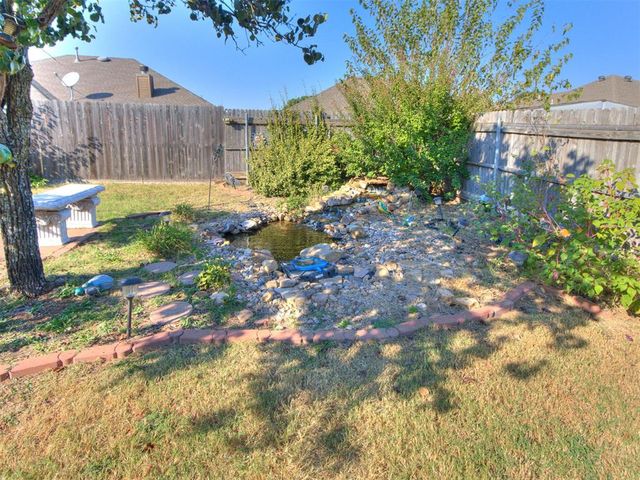1621 SW 33rd Street, Moore, OK 73160