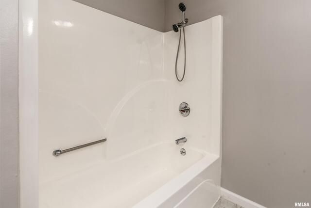 17937 Caplinger Pond Road, Marion, IL 62959