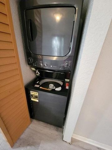 197 NW Eller St, Deerfield Beach, FL 33441