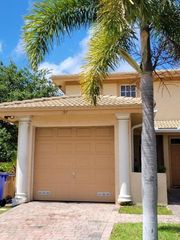 197 NW Eller St, Deerfield Beach, FL 33441
