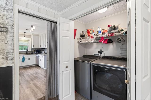 118 Chichester AVE, Hampton, VA 23669