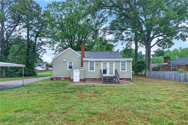 118 Chichester AVE, Hampton, VA 23669