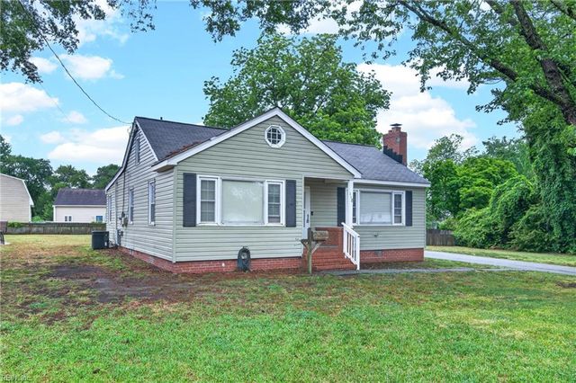 118 Chichester AVE, Hampton, VA 23669