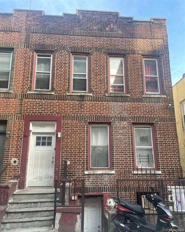 1094 Longfellow Avenue, Bronx, NY 10459