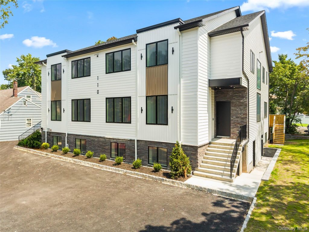 110 Fairview Avenue #202, Spring Valley, NY 10977 — photo 3