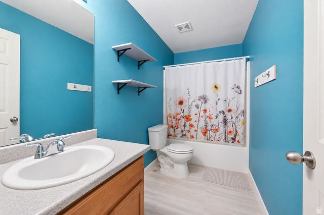 4328 N MAPLE DR, Eagle Mountain, UT 84005