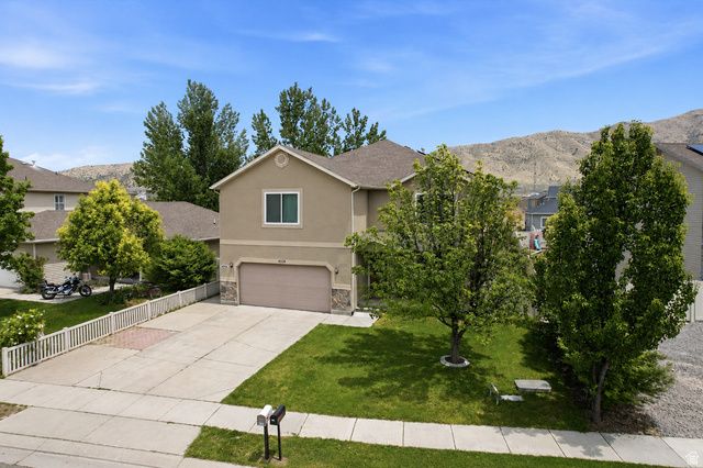 4328 N MAPLE DR, Eagle Mountain, UT 84005