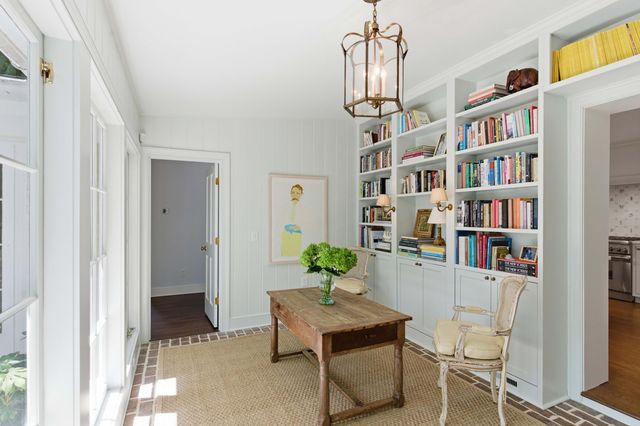 260 Confederate Circle, Charleston, SC 29407