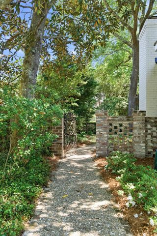260 Confederate Circle, Charleston, SC 29407