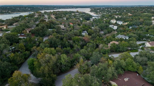 306 Sunfish ST, Lakeway, TX 78734