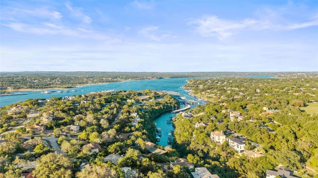 306 Sunfish ST, Lakeway, TX 78734