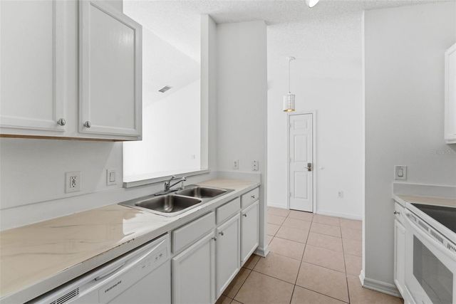 1043 SOARING EAGLE LANE, Kissimmee, FL 34746