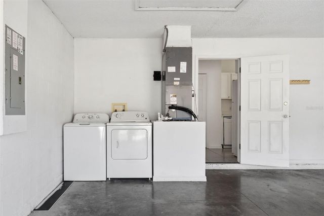 1043 SOARING EAGLE LANE, Kissimmee, FL 34746