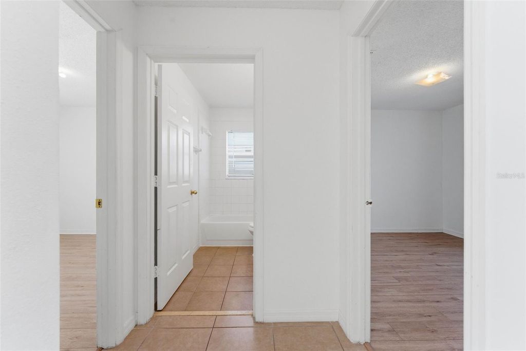 Image 32 of property listing at 1043 SOARING EAGLE LANE, Kissimmee, FL 34746